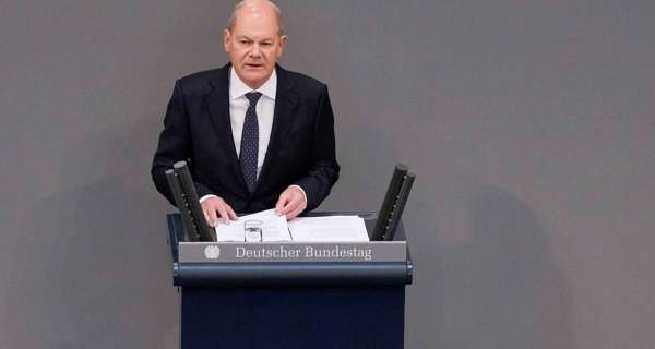 Germany's Scholz urges China not to send Russia weapons