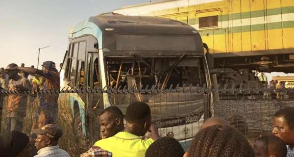 Many injured as train crushes Lagos govt staff bus