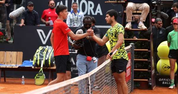 Alcaraz hopes to 'reset' ahead of Roland Garros after Rome shock