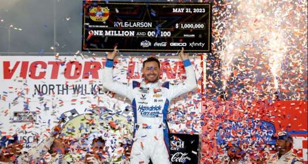 Kyle Larson cruises to win NASCAR All-Star Race