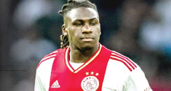 Ajax receive €23m offer for Bassey