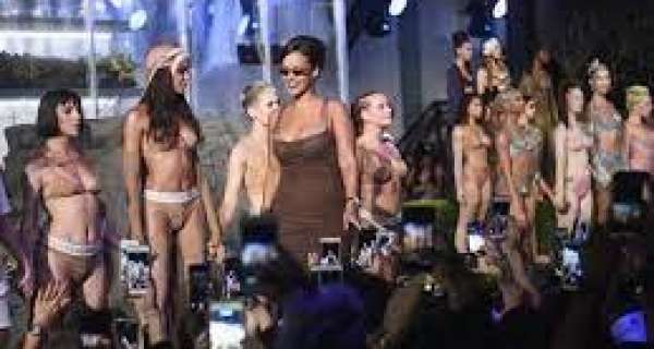 Rihanna steps down as CEO of Savage X Fenty