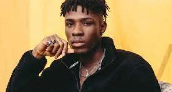 Fuel subsidy: Singer Joeboy provides free bus rides for Lagos residents